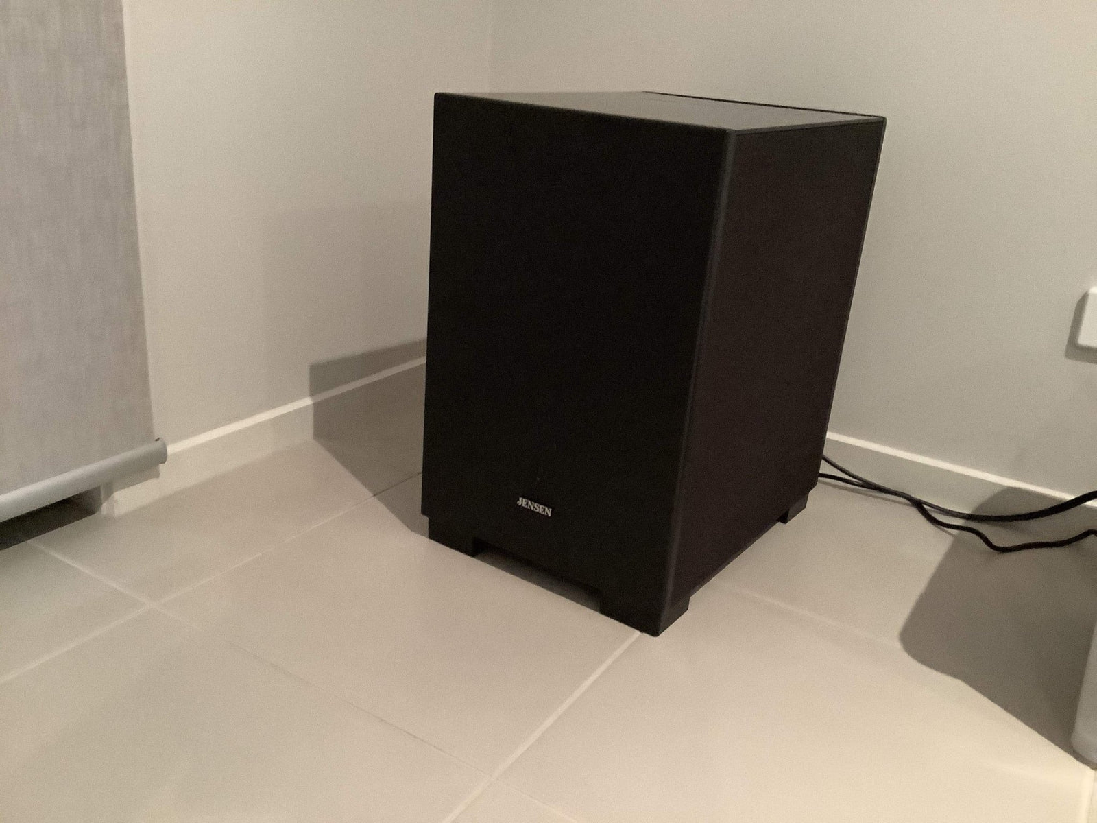 Discover the Best Subwoofer For You With These 4 Questions - JENSEN Speakers